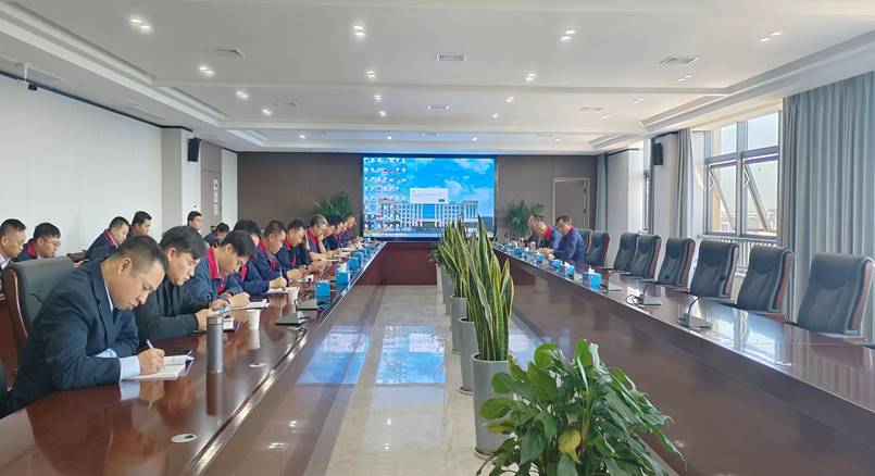 公司召開(kāi)消防安全管理專(zhuān)題會(huì)議 公司召開(kāi)消防安全管理專(zhuān)題會(huì)議