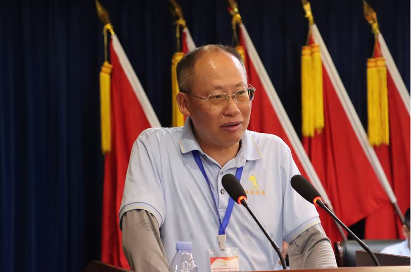 公司召開三屆一次職工代表會(huì)、三屆工會(huì)會(huì)員代表會(huì)